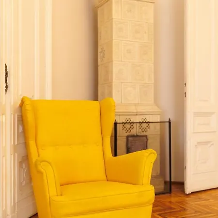 Apartamento Spacious Flat In Old Town Wi-fi