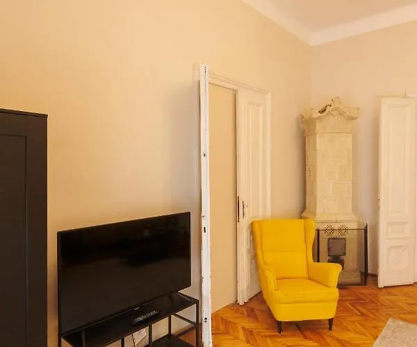Apartament Spacious Flat In Old Town Wi-fi Timişoara